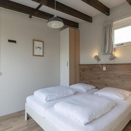Contemporary Bungalow With Garden Sint Maartensvlotbrug Luaran gambar