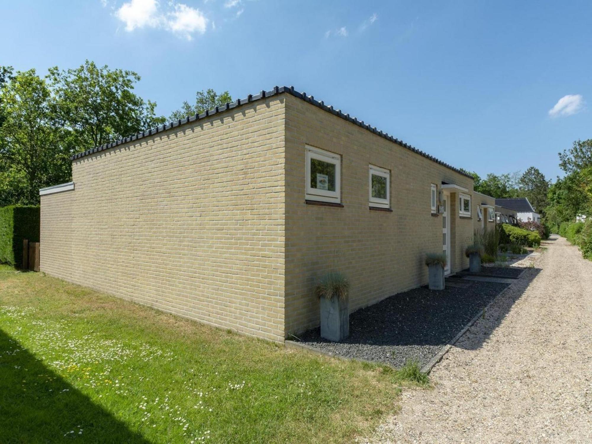 Contemporary Bungalow With Garden Sint Maartensvlotbrug Luaran gambar
